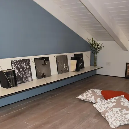 Serendipity West - 2 Tatil Evi Alba (Piedmont)